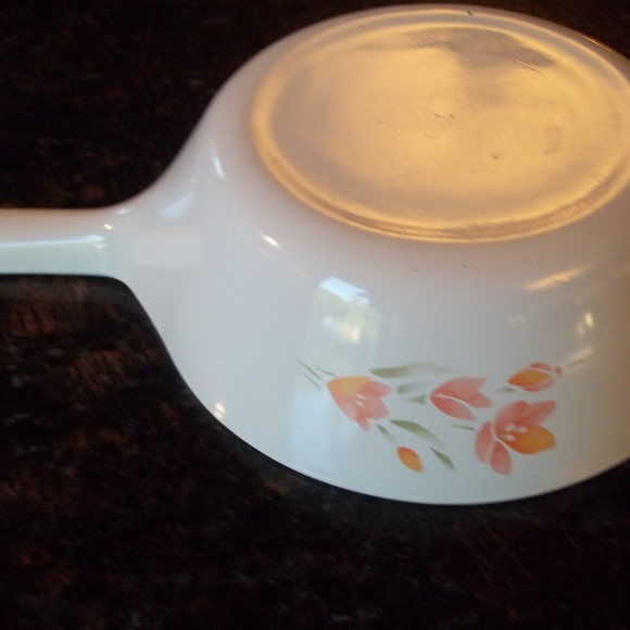 Corning Ware Peach Floral 1 Pint Sauce Pan - Picture 1 of 6
